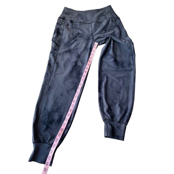 Calia By Carrie Underwood Core Energize Jogger Pants Pure Black/Charcoal Tie Dye - Picture 11 of 13